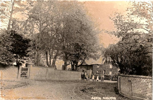 Aston Abbotts - can anybody date this picture