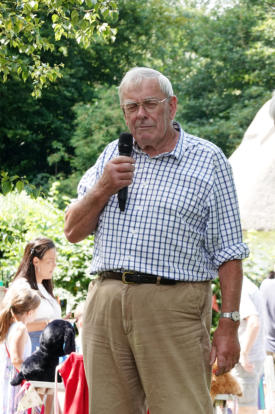 Regular fete compere Peter Knight
